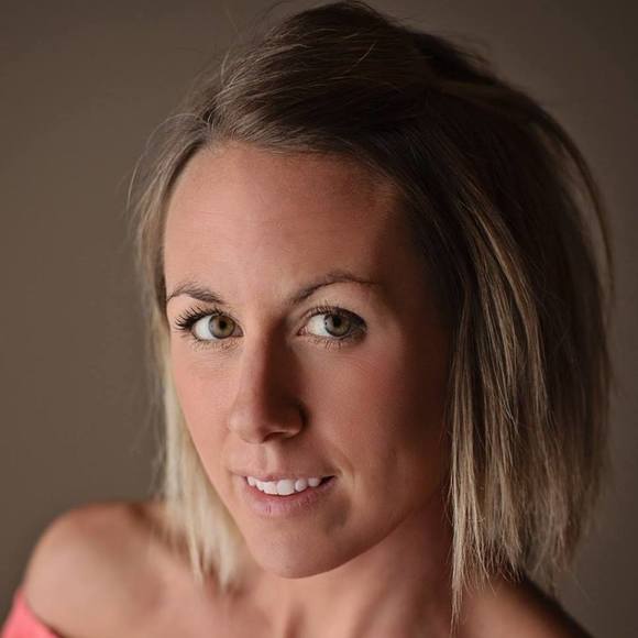 Meet the Posher Other - Meet your Posher, Melissa Meet the Posher Other - Meet your Posher, Melissa